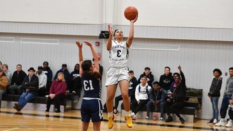 Kion Andrews Penn State Lehigh Valley women's basketball